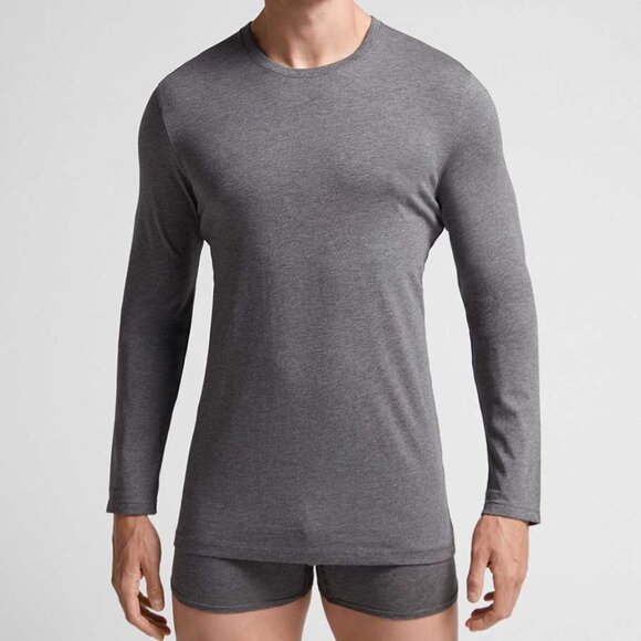 Superior Cotton Long Sleeve Top in Heathered Graphite Grey - Picture 2 of 6